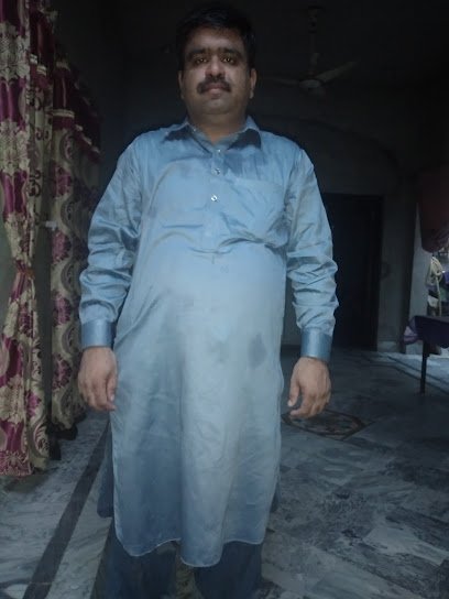 Dr Farrukh Bashir