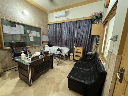 Dr Muhammad Awais (Saeed Polyclinic)