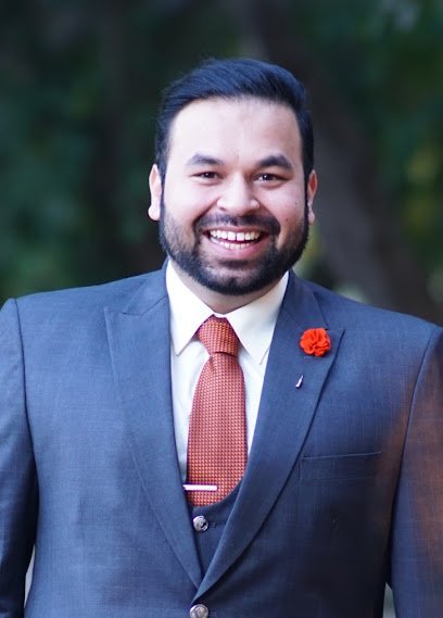 Dr. Adnan Jabbar