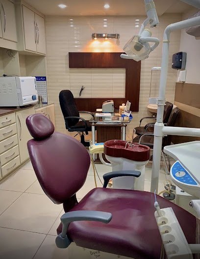 Smiling Teeth Dental Clinic