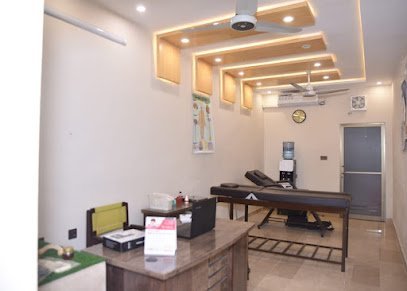 Alamgiri Dawakhana And Hijama Center