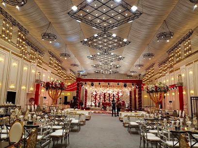 Golden Palm Marquee & Farmhouse