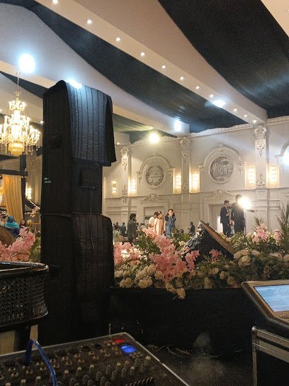 The Hilton Garden