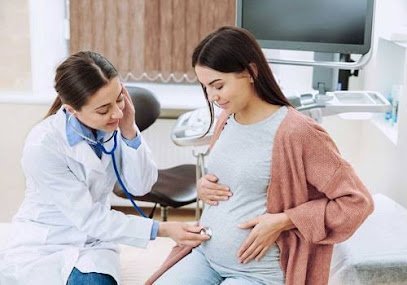 Dr Kalsoom Gynaecologist
