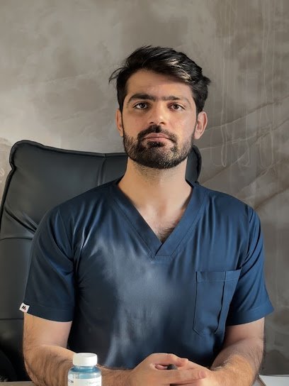 Dr Kifayat Khan