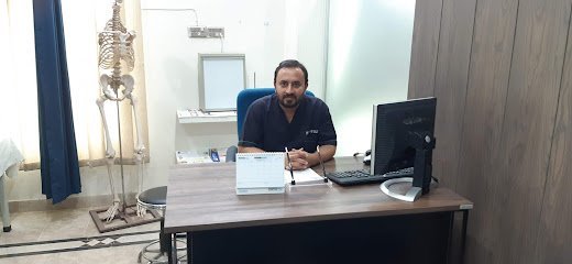 Dr. Saleem A Malik