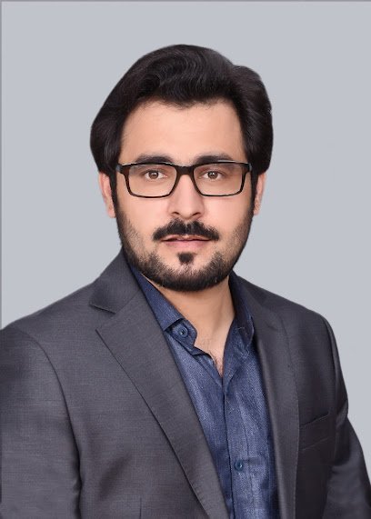 Dr Ibrahim Khan Kundi