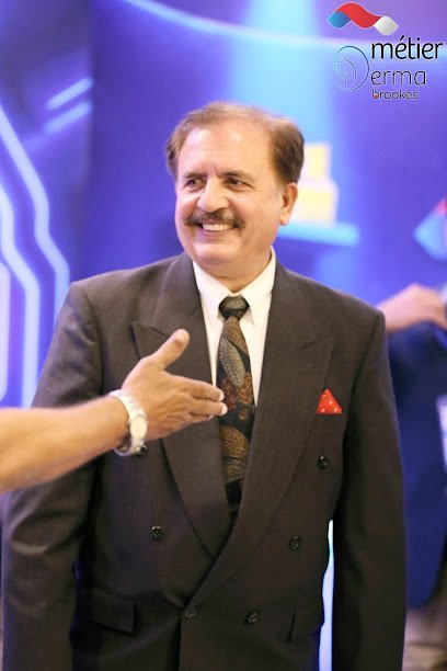 Dr. S.K. Niazi