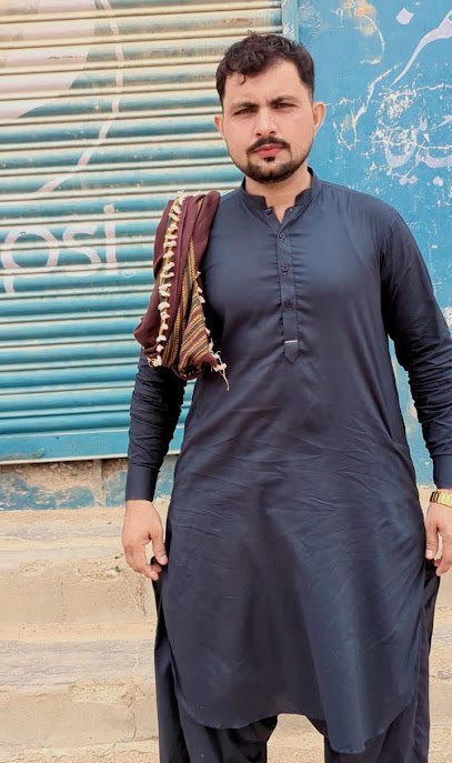 Police Khadmat
