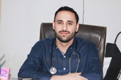 Dr Hamza Khan