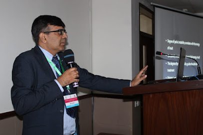 Dr Amir Haleem
