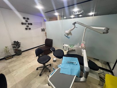 Dental Parlor And Implant Clinic