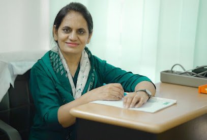 Ms. Zainab Ahmed Khan