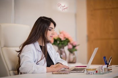 Dr Saniyah Wajahat | Best Dermatologist In Islamabad | Best Laser Clinic | Derma Bliss