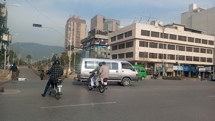 Huma Plaza