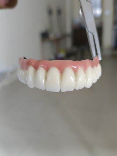 M. Ghani Dental Lab