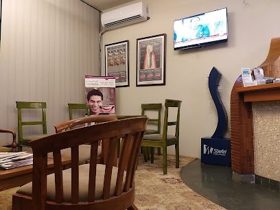 Dr. Asif Niaz Arain & Associates Dental Professionals