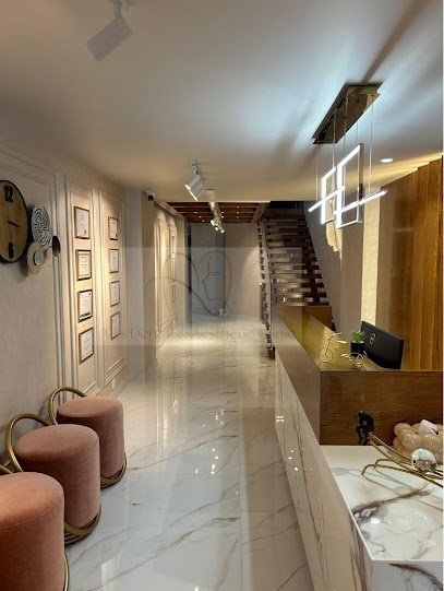 Aq'S Dental & Aesthetic Clinic