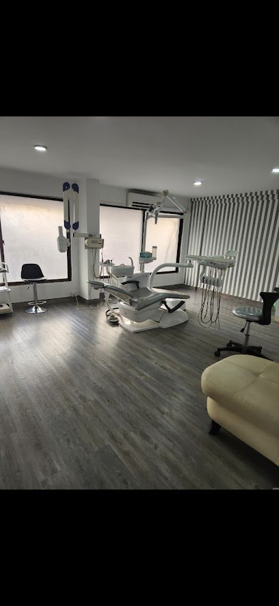 Prosmiles Dental & Aesthetic Clinic