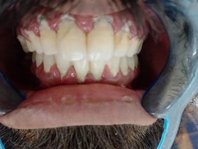 Muzainah'S Dental Studio
