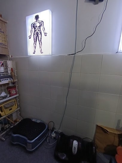 Uma'S Accu Pressure Treatment Centre
