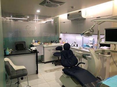 Dr. Daniyal'S Dental & Aesthetic Clinic
