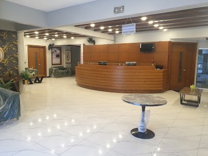 Executive Clinics & Daycare