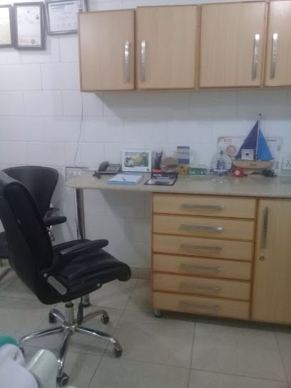 Arham Medical And Dental Clinic