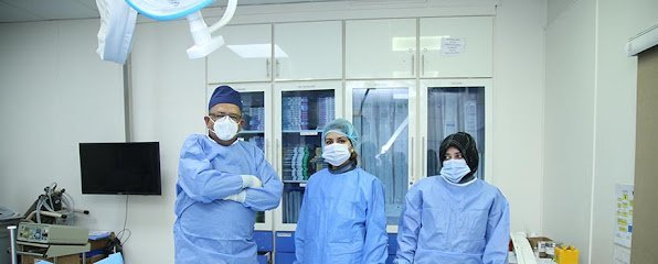 Prof Dr. Imtiaz Ahmad Endovascular Surgical & Interventional Radiology