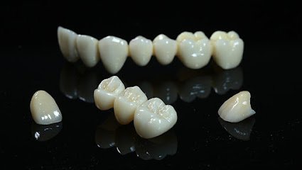 Khan Dental Laboratory