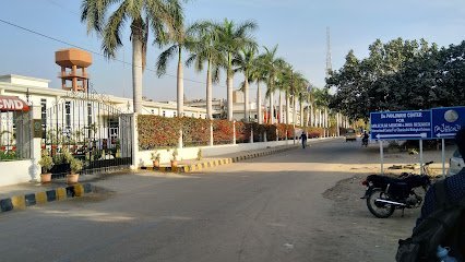 Dr. Panjwani Center For Molecular Medicine And Drug Research