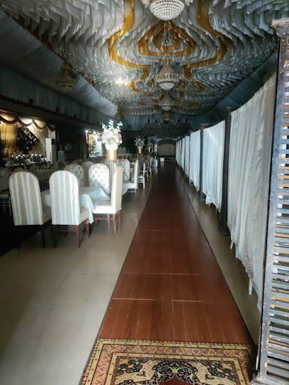 Jauhar Inn Lawn