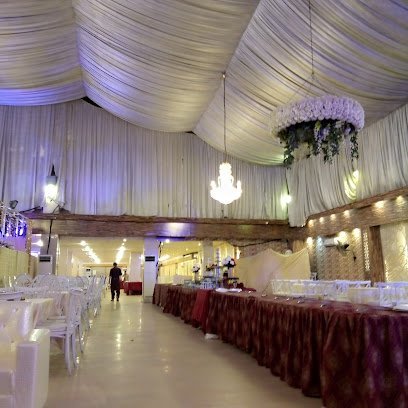 Golden Garden Banquet