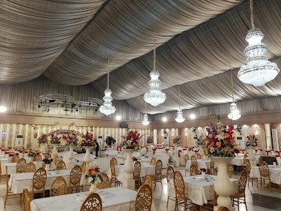 Crown Banquet