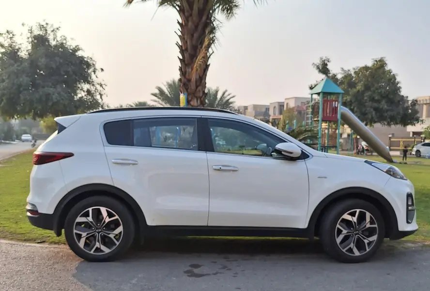 Sportage And New City
