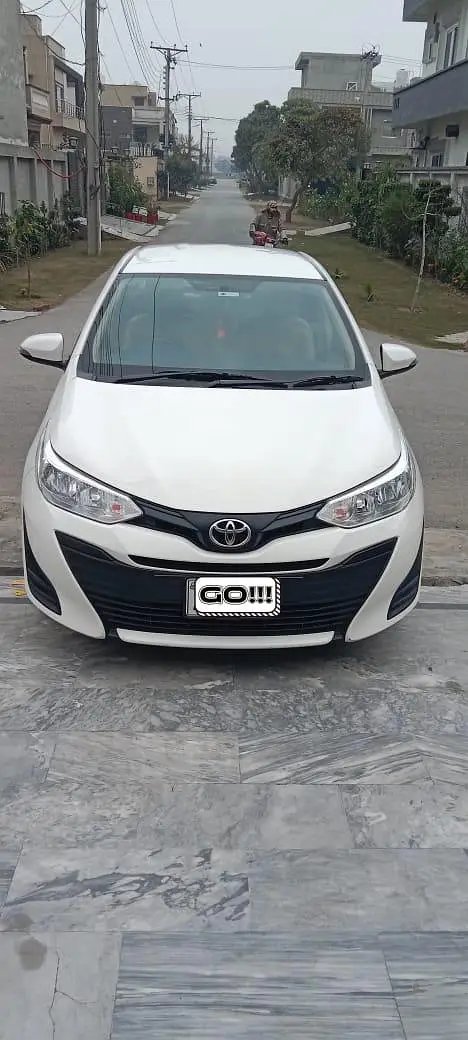 Car Rental/ Self Drive/ Rent A Car Without Driver/ Yaris/ City/Cultus