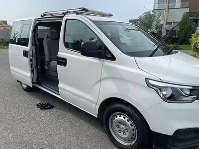 Car Rent In Lahore