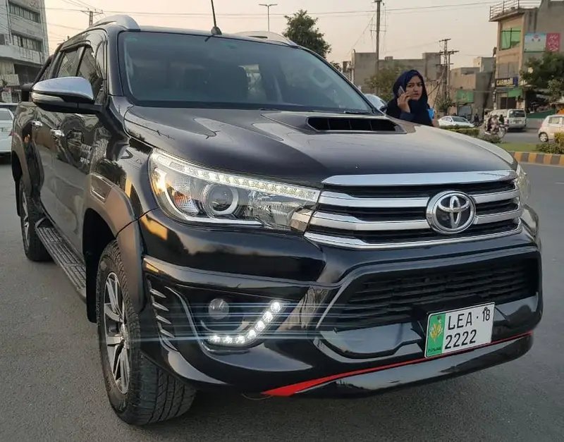 Rent A Car In Lahore Coach