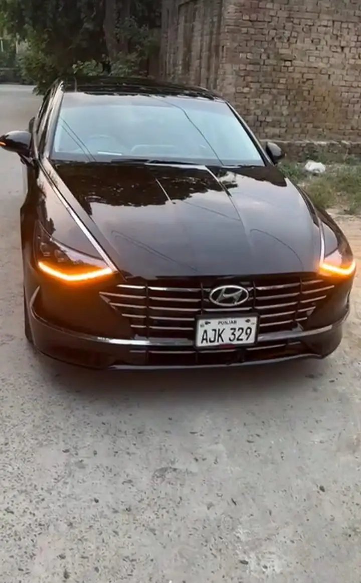 Rent A Car In Lahore Coach