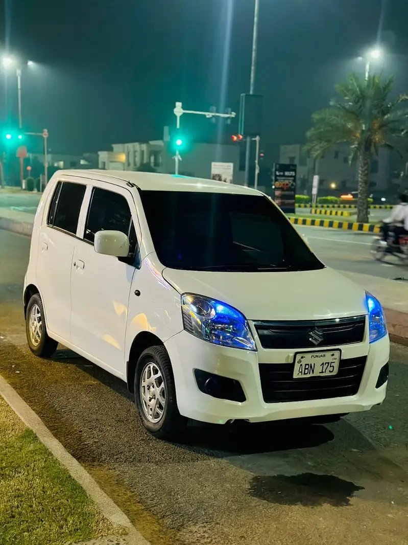 Rent A Car In Lahore Coach