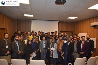 Prof. Dr. Tahseen Riaz
