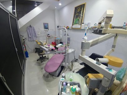 Al-Zeeshan Dental Surgery