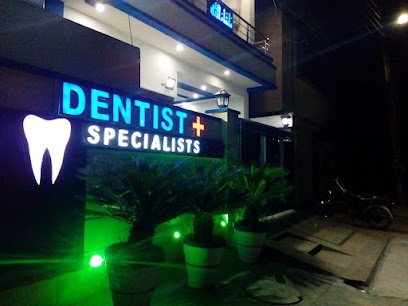 Dentist +