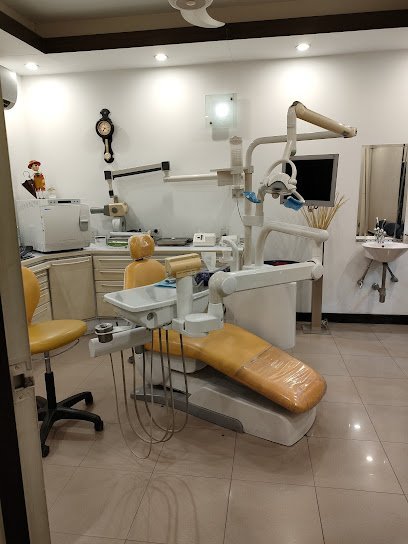 Dr. Amer Raza Dental Clinic