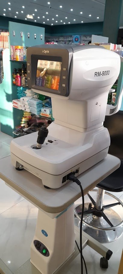 Pearl Optics And Eye Clinic
