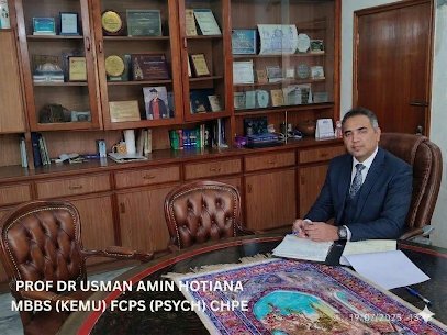 Dr. Usman Amin Hotiana