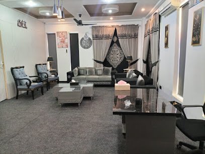 Dr. Sahar Mashoor