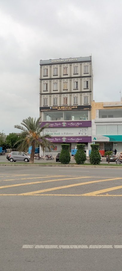 Sami'S Smile Studio Family Dental Clinic