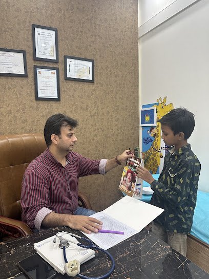 Assoc. Prof. Dr. Zafar Fayyaz - Hameed Latif Hospital