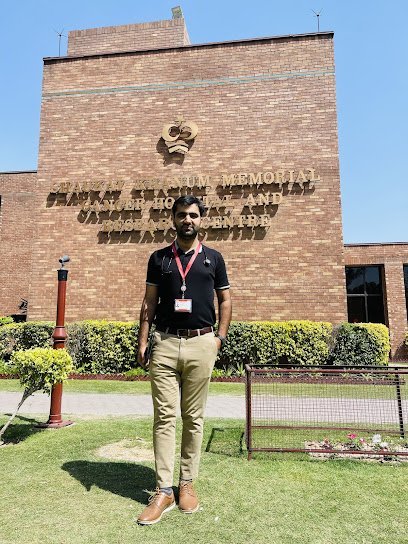 Dr. Murad Baig